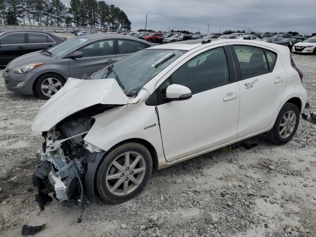 toyota prius c 2016 jtdkdtb30g1120455