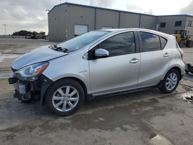 toyota prius c 2017 jtdkdtb30h1593774