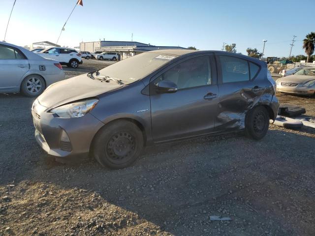 toyota prius c 2012 jtdkdtb31c1505842