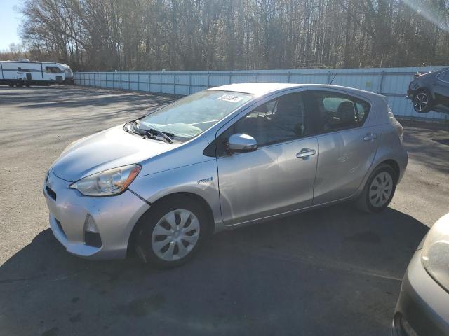 toyota prius c 2012 jtdkdtb32c1001400