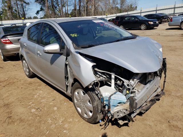 toyota prius c 2014 jtdkdtb32e1061728