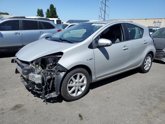 toyota prius c 2015 jtdkdtb32f1106541