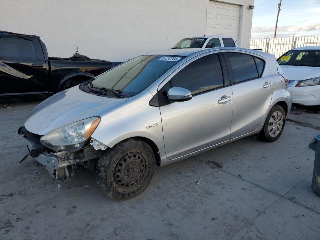 toyota prius c 2013 jtdkdtb33d1540593