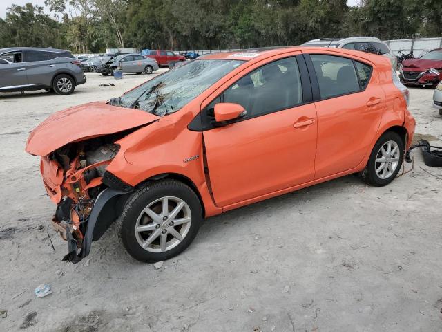 toyota prius c 2014 jtdkdtb33e1081583