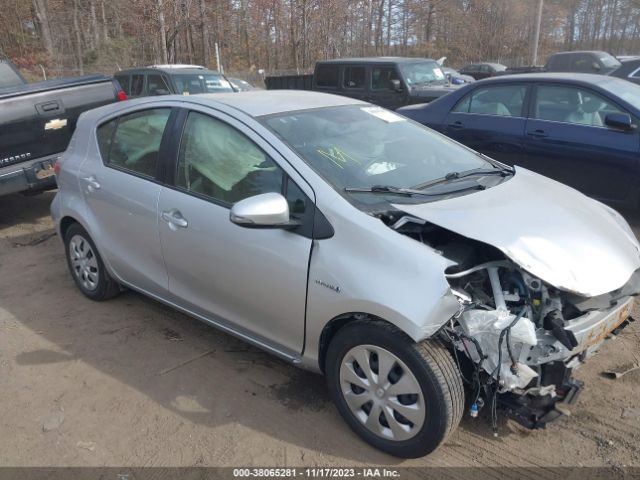 toyota prius c 2014 jtdkdtb33e1573322