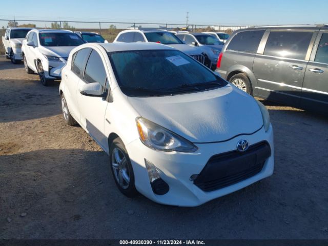 toyota prius c 2015 jtdkdtb33f1585102