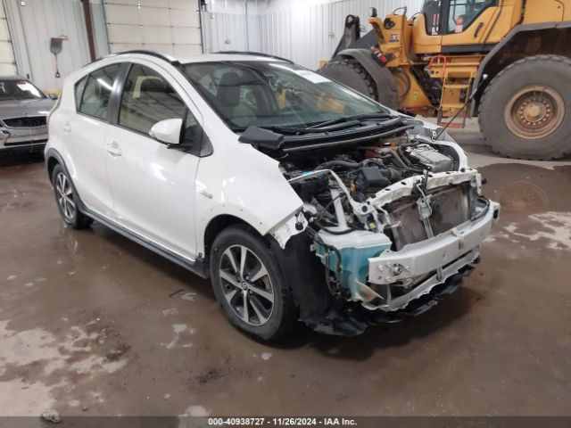 toyota prius c 2018 jtdkdtb34j1618438