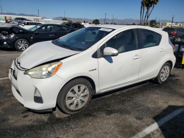 toyota prius c 2013 jtdkdtb35d1043710