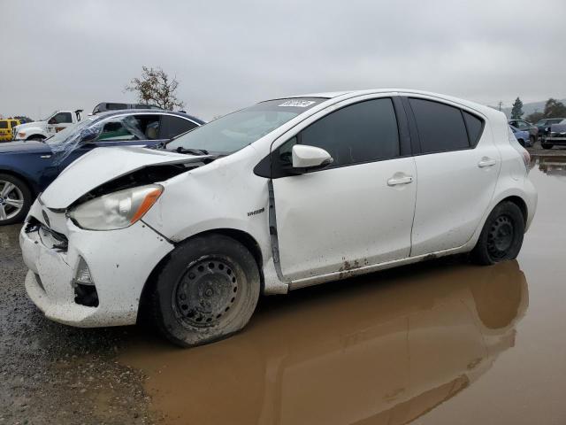 toyota prius c 2013 jtdkdtb35d1551823