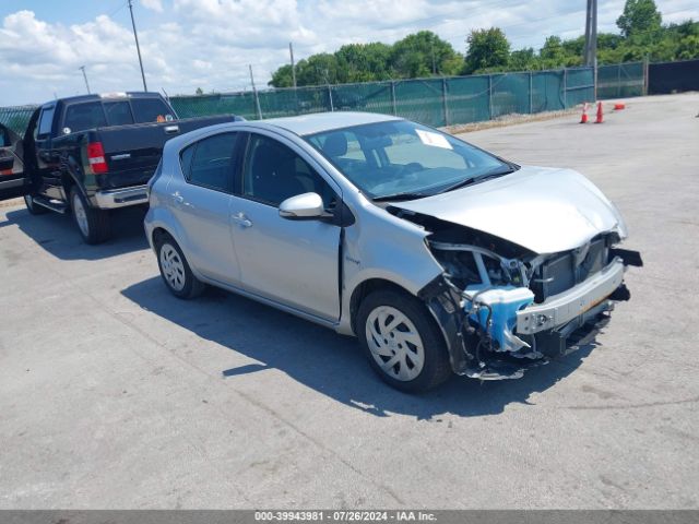 toyota prius c 2016 jtdkdtb35g1589038