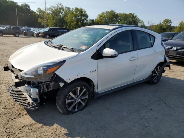 toyota prius c 2018 jtdkdtb35j1599947