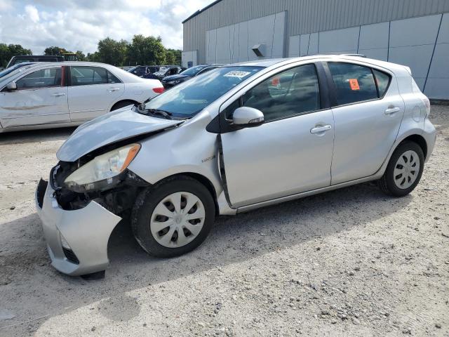 toyota prius c 2013 jtdkdtb37d1545148