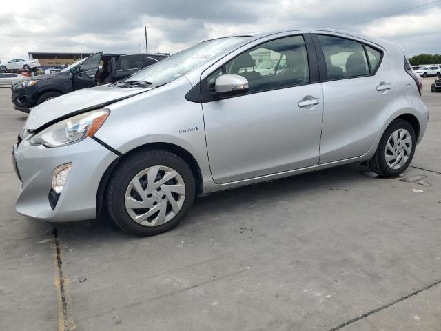 toyota prius c 2015 jtdkdtb37f1580145