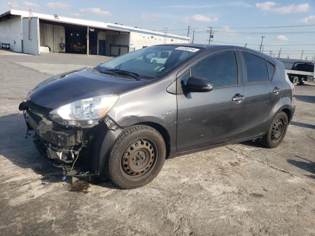 toyota prius c 2014 jtdkdtb38e1561621