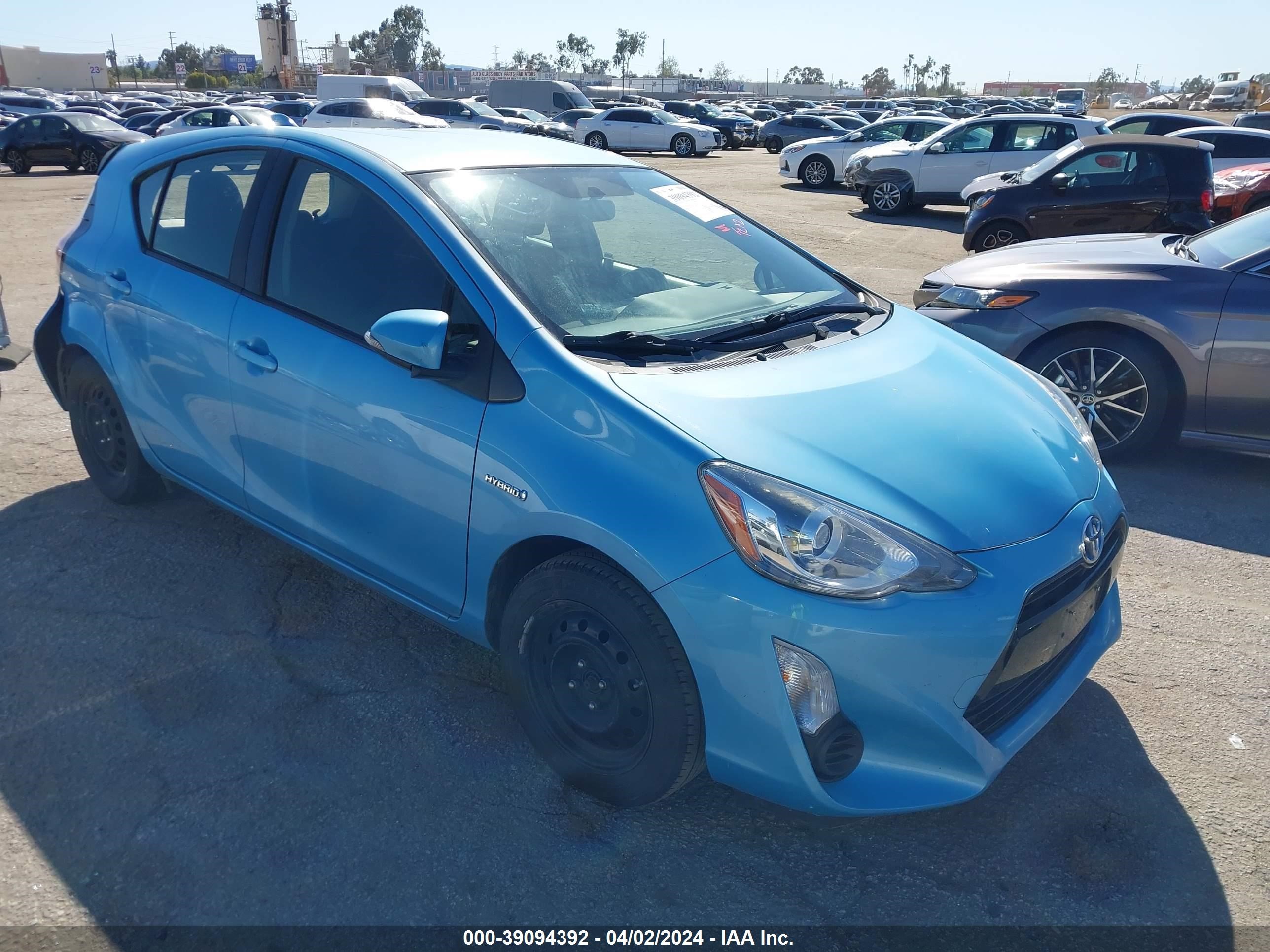 toyota prius c 2015 jtdkdtb38f1086330