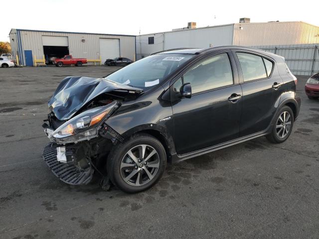 toyota prius c 2018 jtdkdtb38j1607121