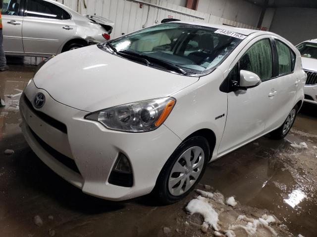 toyota prius c 2013 jtdkdtb39d1556569