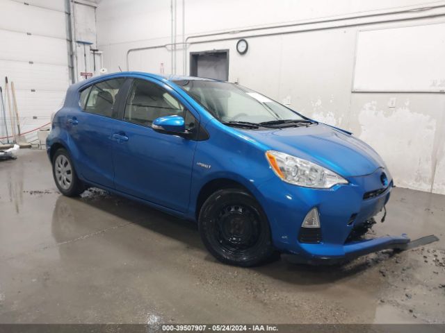 toyota prius c 2014 jtdkdtb39e1570196