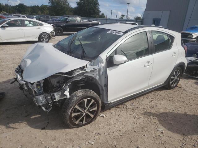 toyota prius c 2018 jtdkdtb39j1600243