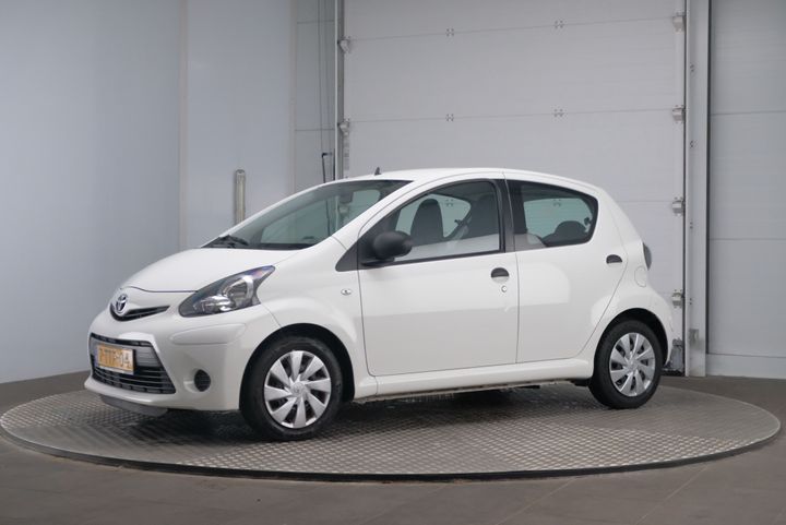 toyota aygo 2014 jtdkg10c30n770071