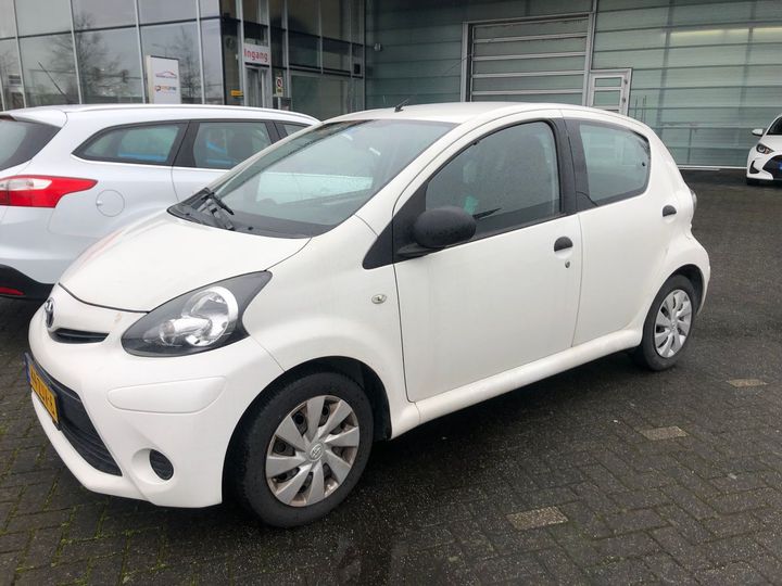 toyota aygo 2013 jtdkg12c80n672442