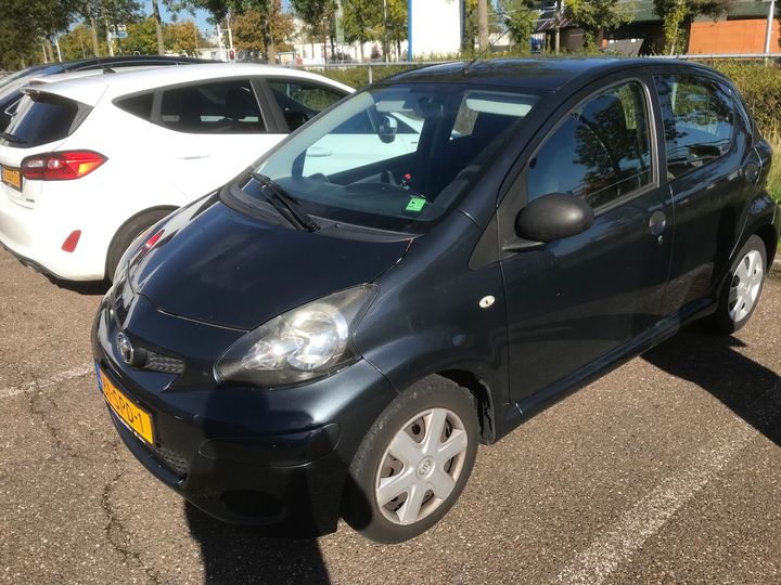 toyota aygo 2011 jtdkg12c90n577565