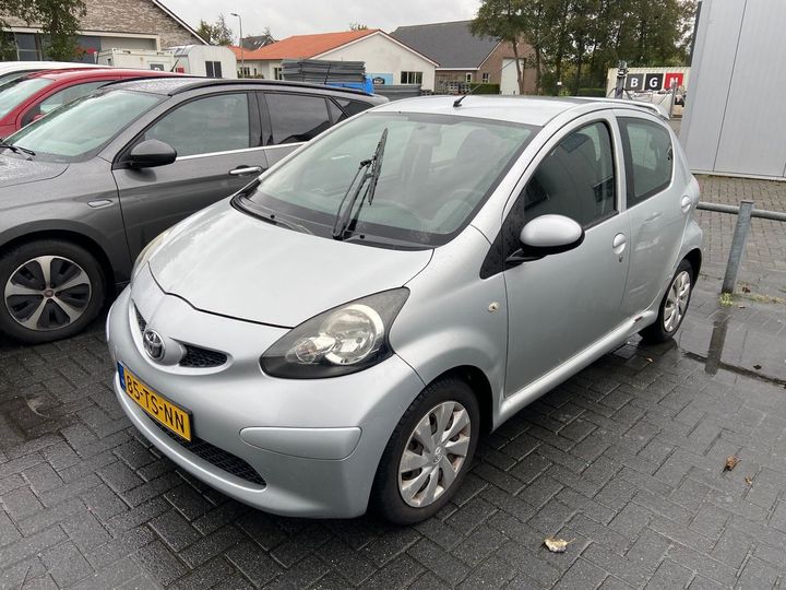 toyota aygo 2007 jtdkg18c90n129768