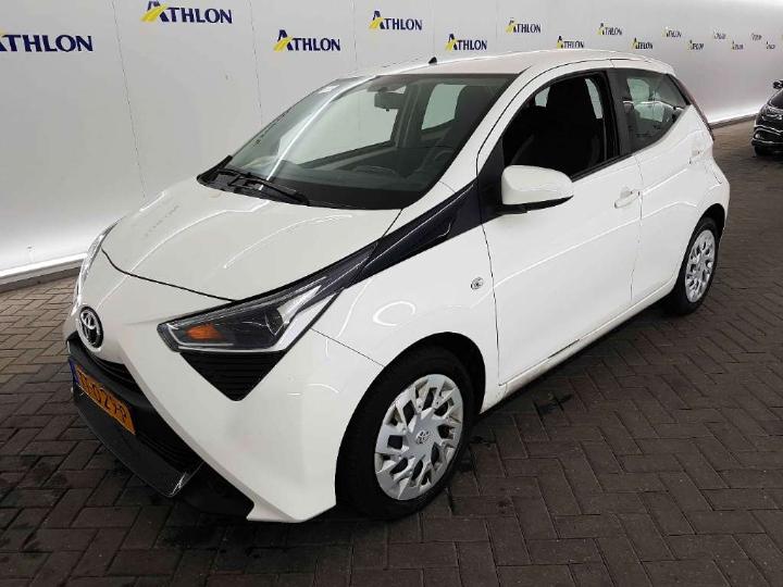 toyota aygo 2018 jtdkgnec00n354897