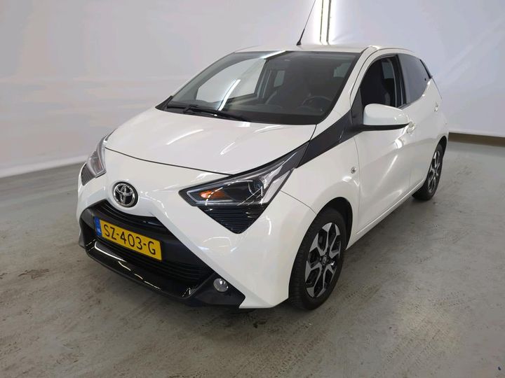 toyota aygo 2018 jtdkgnec00n359601