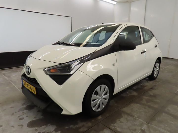 toyota aygo 2019 jtdkgnec00n436984