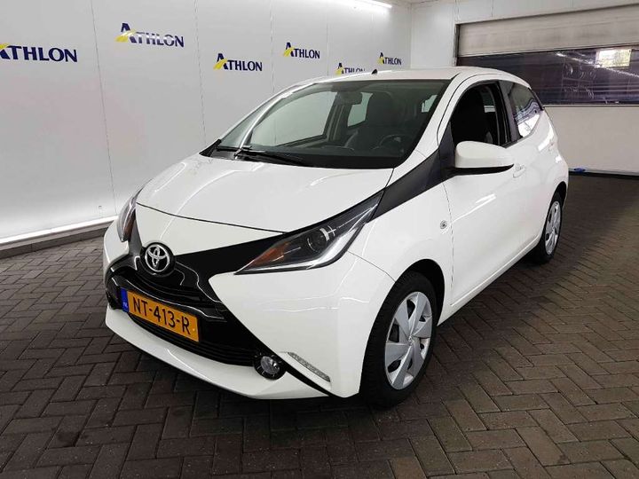 toyota aygo 2017 jtdkgnec10n243498