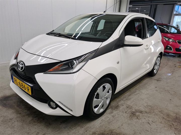 toyota aygo 2017 jtdkgnec10n285749