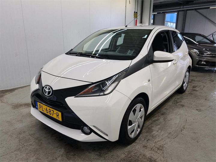 toyota aygo 2017 jtdkgnec20n285744