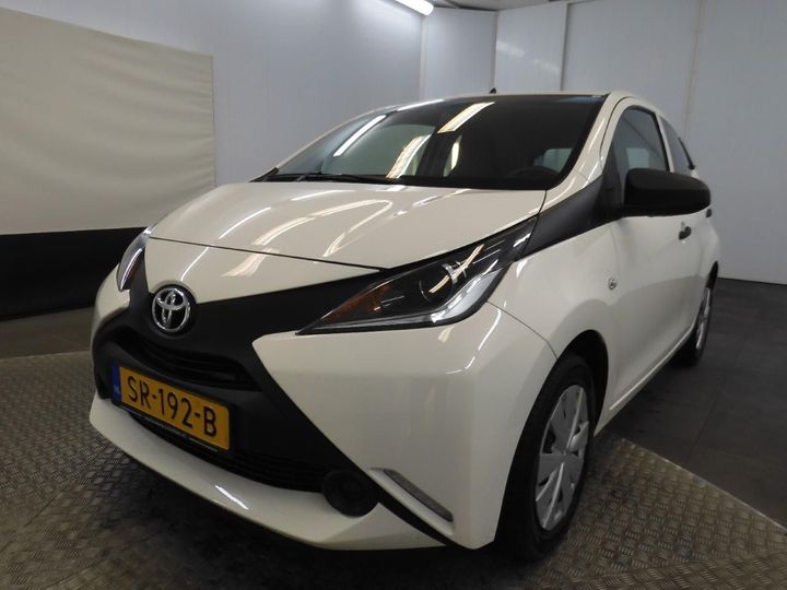 toyota aygo 2018 jtdkgnec20n327684