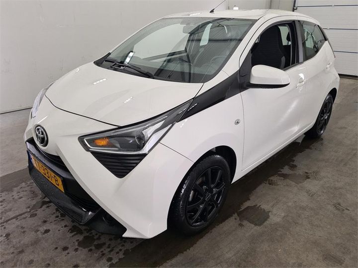 toyota aygo 2018 jtdkgnec20n356327