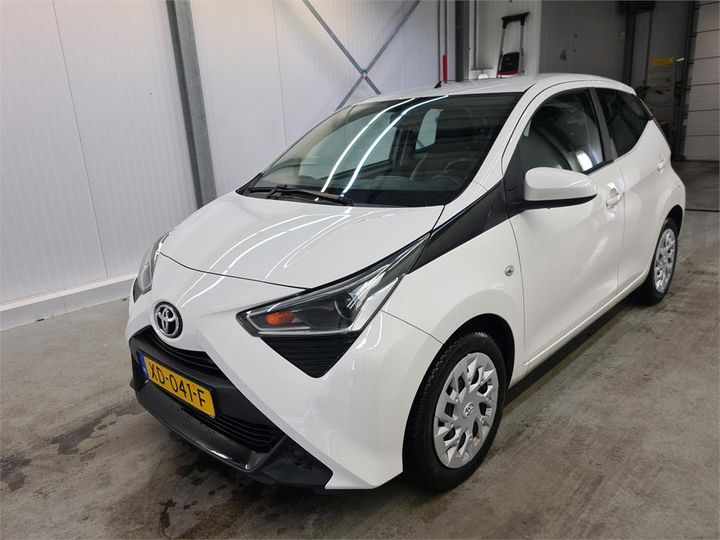 toyota aygo 2019 jtdkgnec20n404134