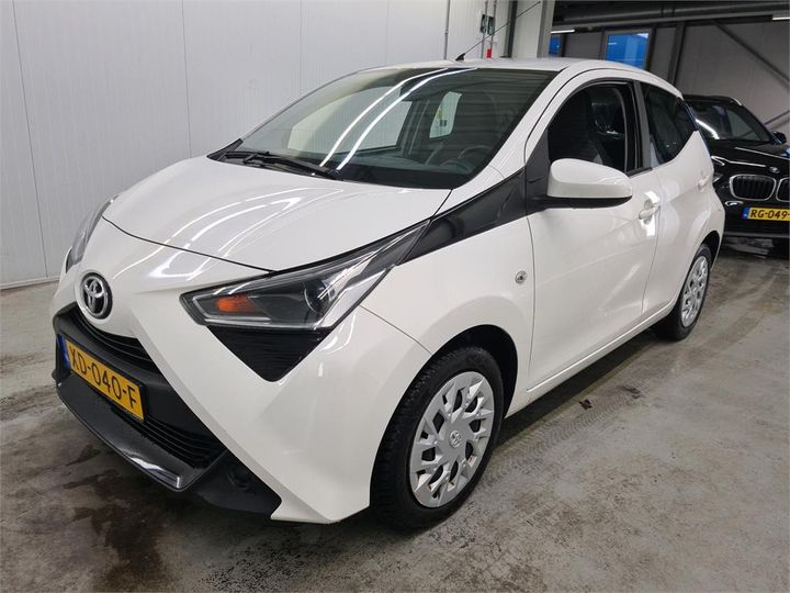 toyota aygo 2019 jtdkgnec20n404165