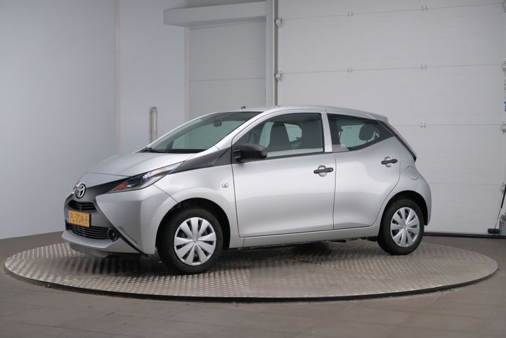 toyota aygo 2017 jtdkgnec30n273084