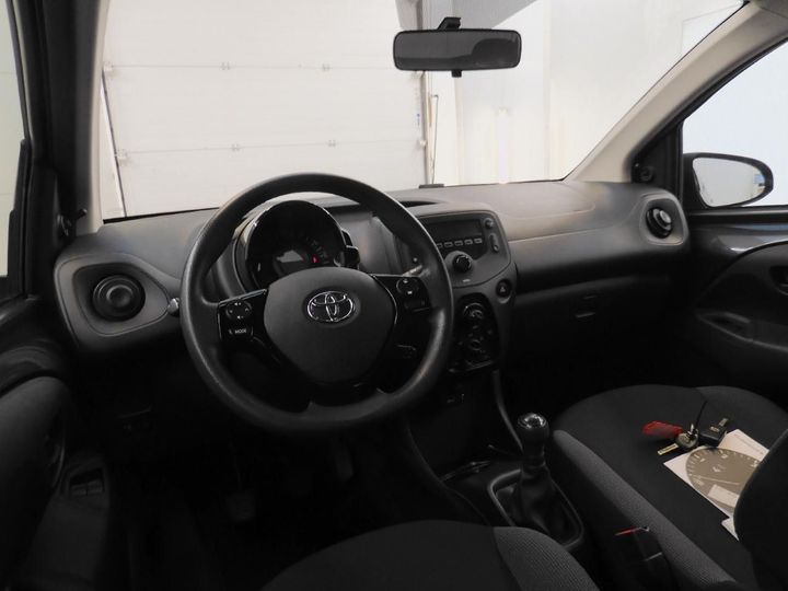 toyota aygo 2018 jtdkgnec30n301594