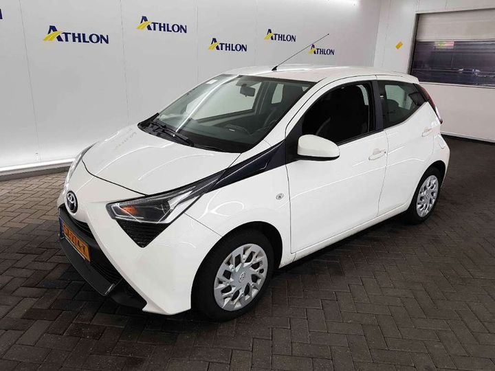 toyota aygo 2018 jtdkgnec40n356216