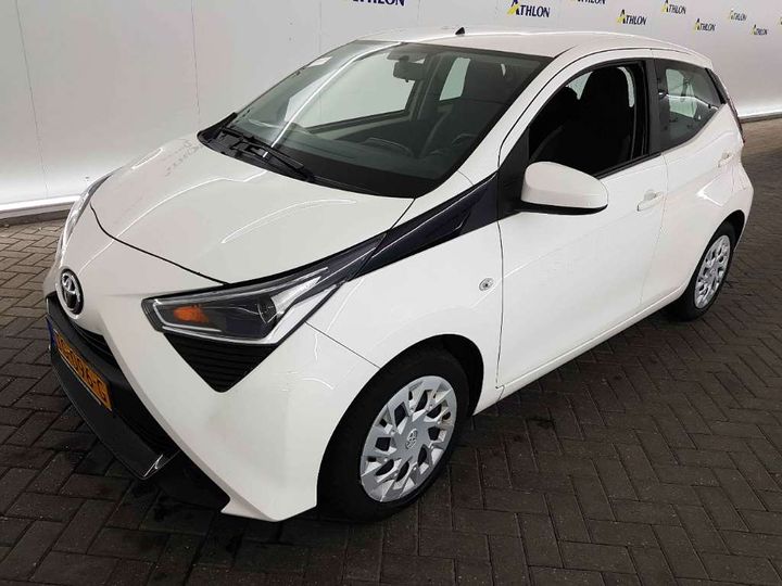 toyota aygo 2018 jtdkgnec50n355382