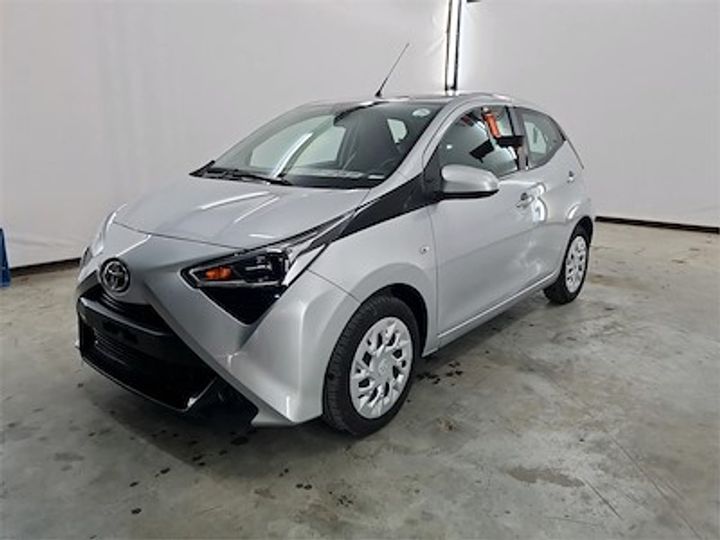 toyota aygo - 2018 2020 jtdkgnec50n443493