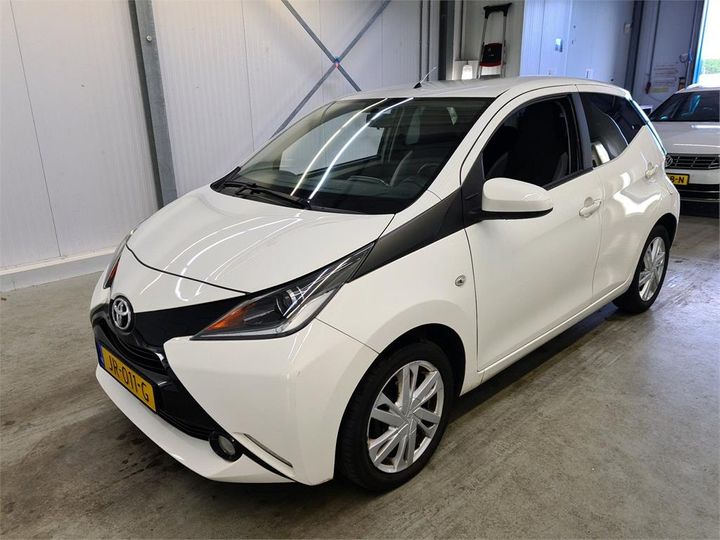 toyota aygo 2016 jtdkgnec60n180351