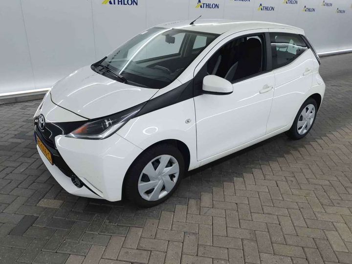 toyota aygo 2017 jtdkgnec70n284007