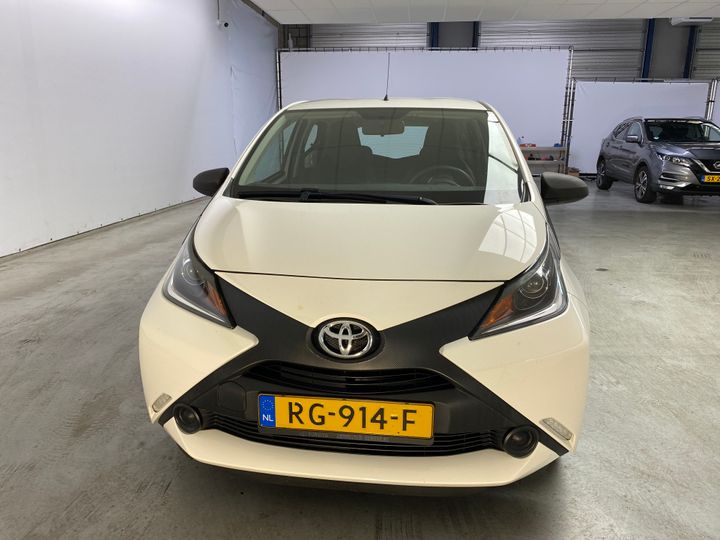 toyota aygo, 2017 jtdkgnec70n300299