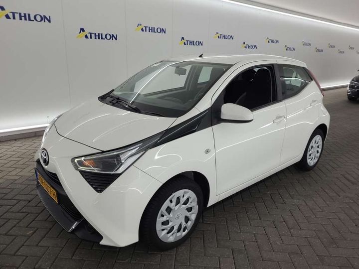 toyota aygo 2018 jtdkgnec70n376234