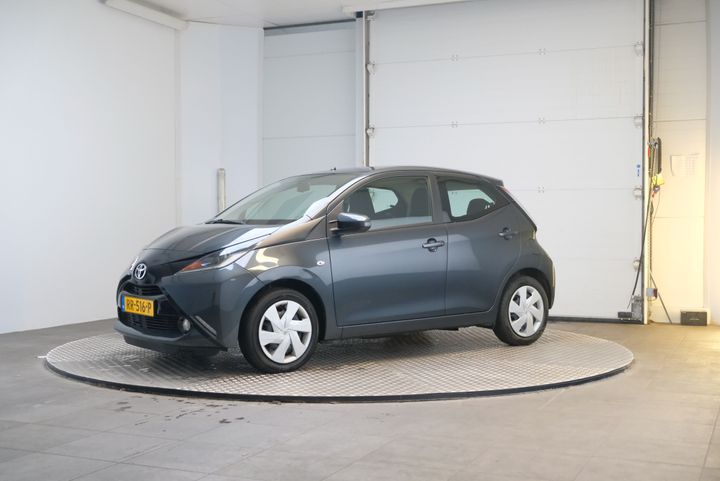 toyota aygo 2018 jtdkgnec80n294495