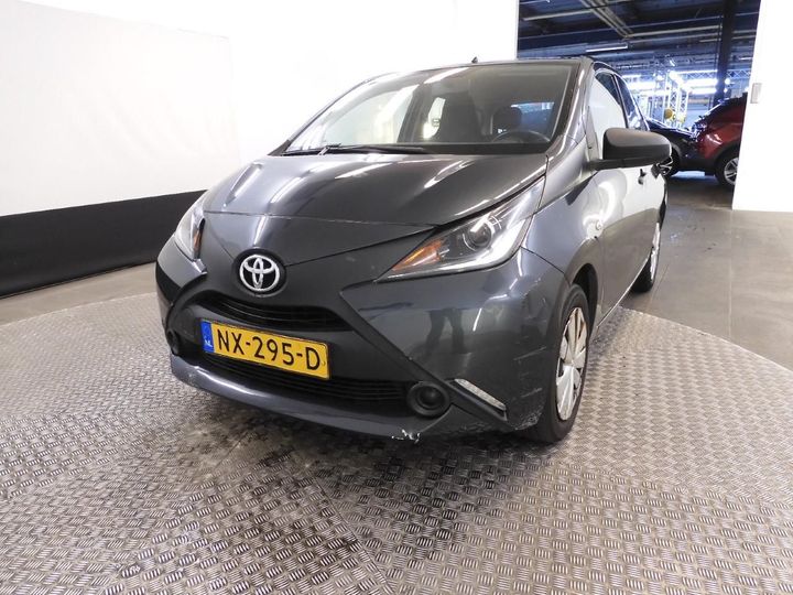 toyota aygo 2017 jtdkgnec90n256287