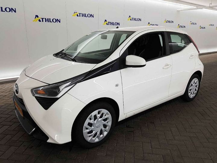 toyota aygo 2018 jtdkgnec90n356275