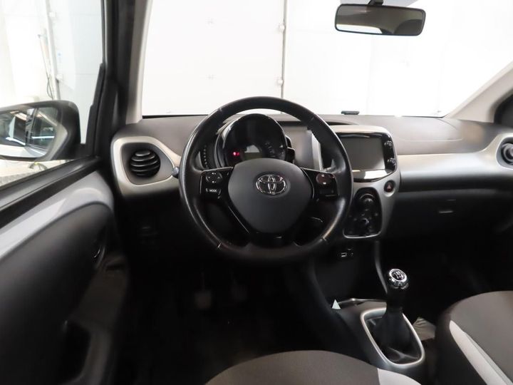 toyota aygo 2017 jtdkgnecx0n245718